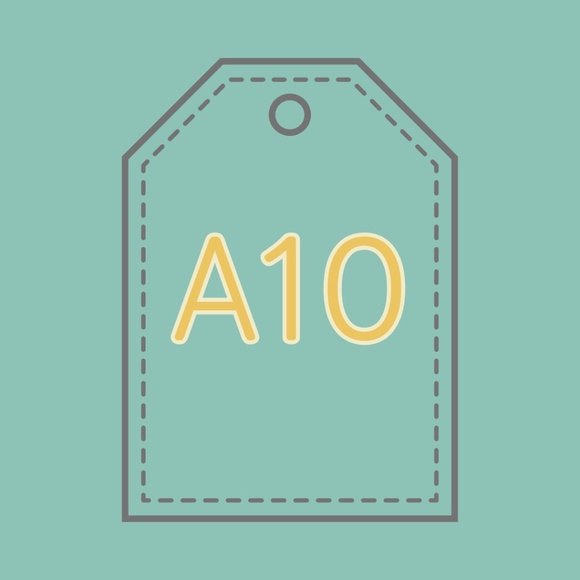 NEW, Melissa & Doug, PAW Patrol Wooden Tabletop Art Center, Easel & Chalkboard - Picture 9 of 9